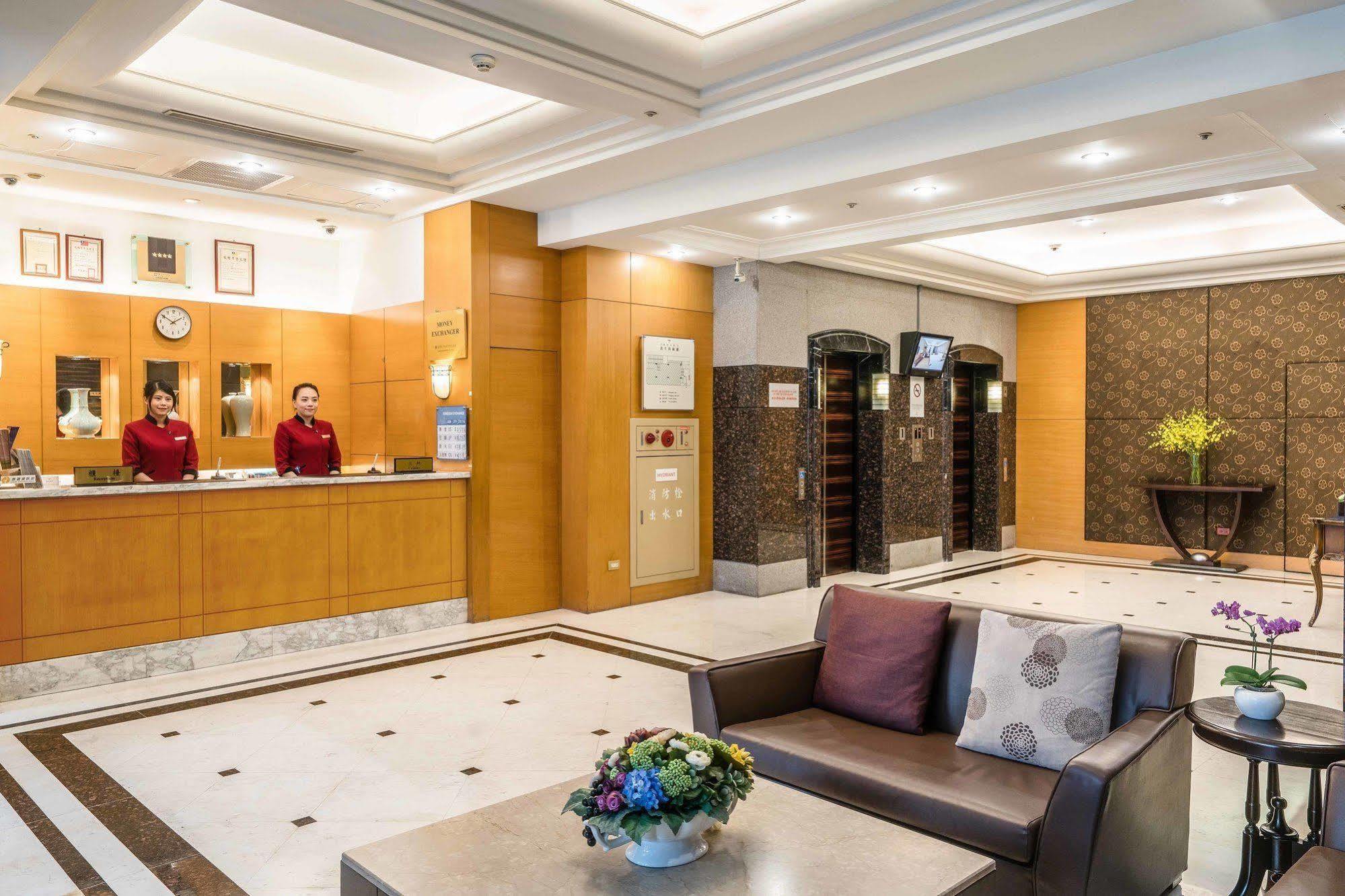 Отель Fullon Poshtel Jhongli Чжунли Экстерьер фото